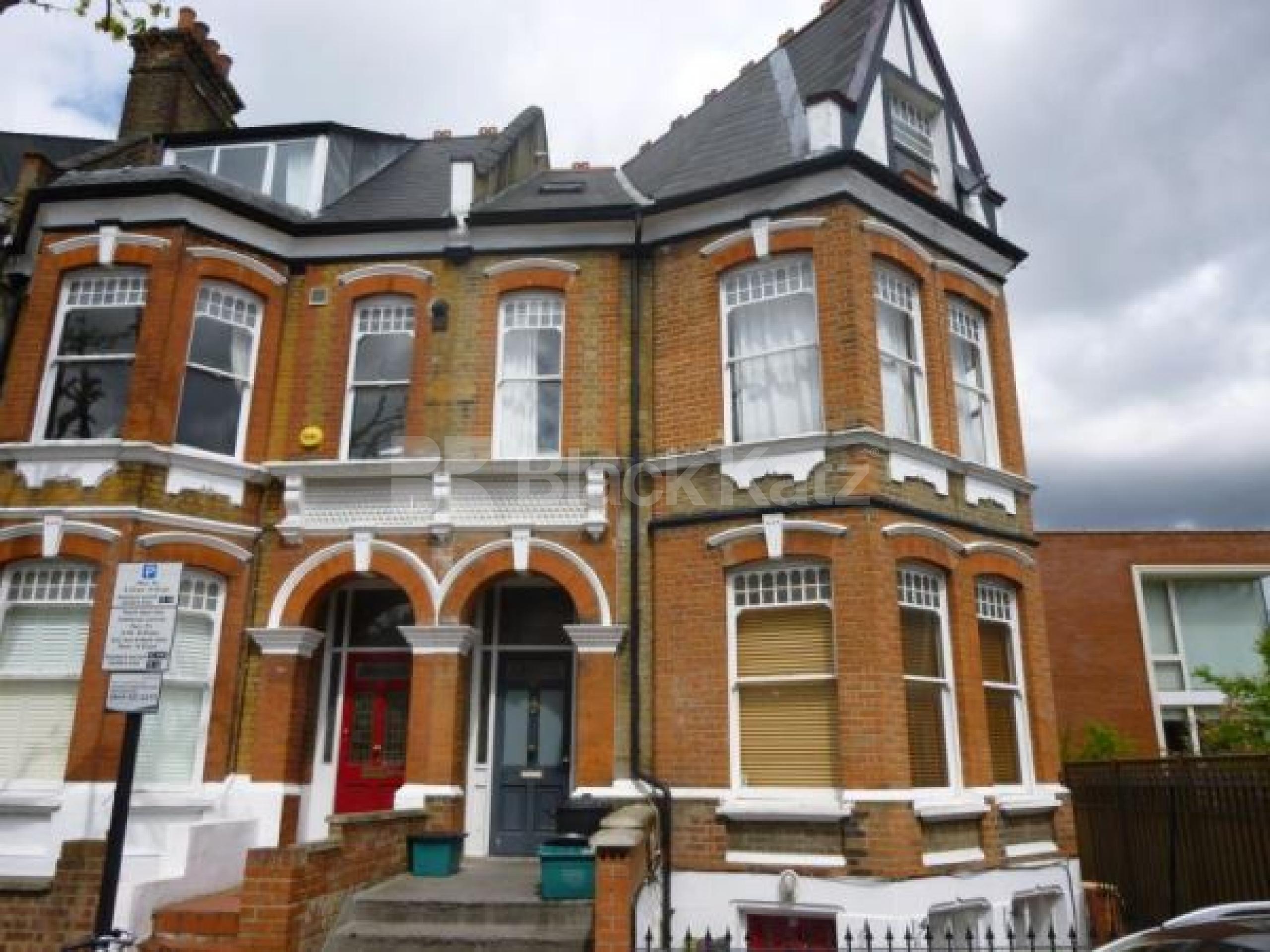 			New Instruction, 2 Bedroom, 1 bath, 1 reception Flat			 Sotheby, HIGHBURY N5